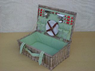 picnic basket